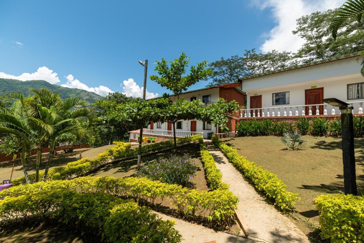Hotel Villa Camila Ла-Пінтада Екстер'єр фото