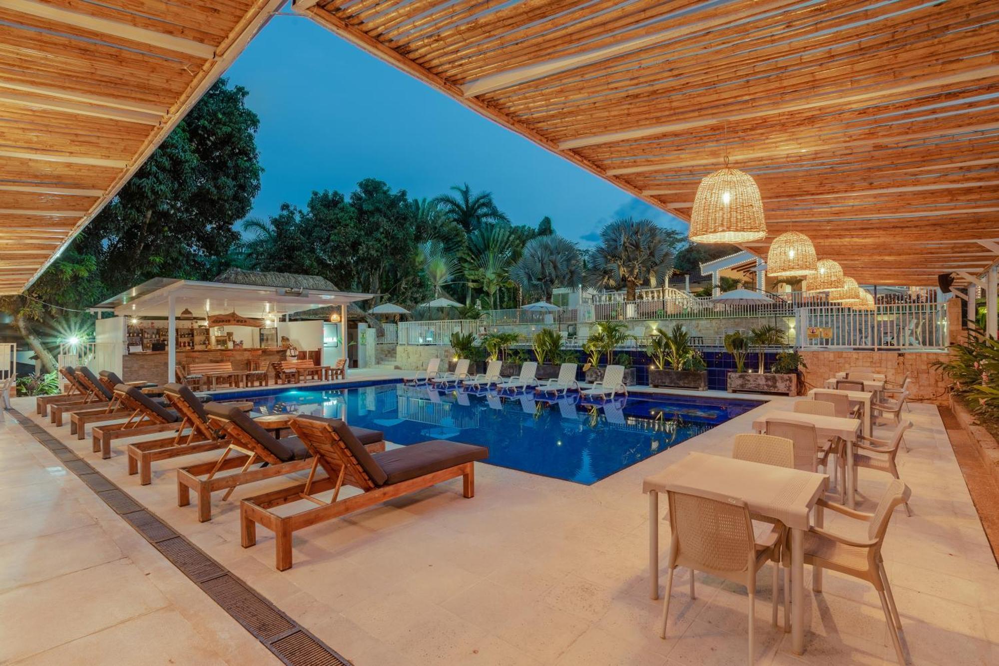 Hotel Villa Camila Ла-Пінтада Екстер'єр фото